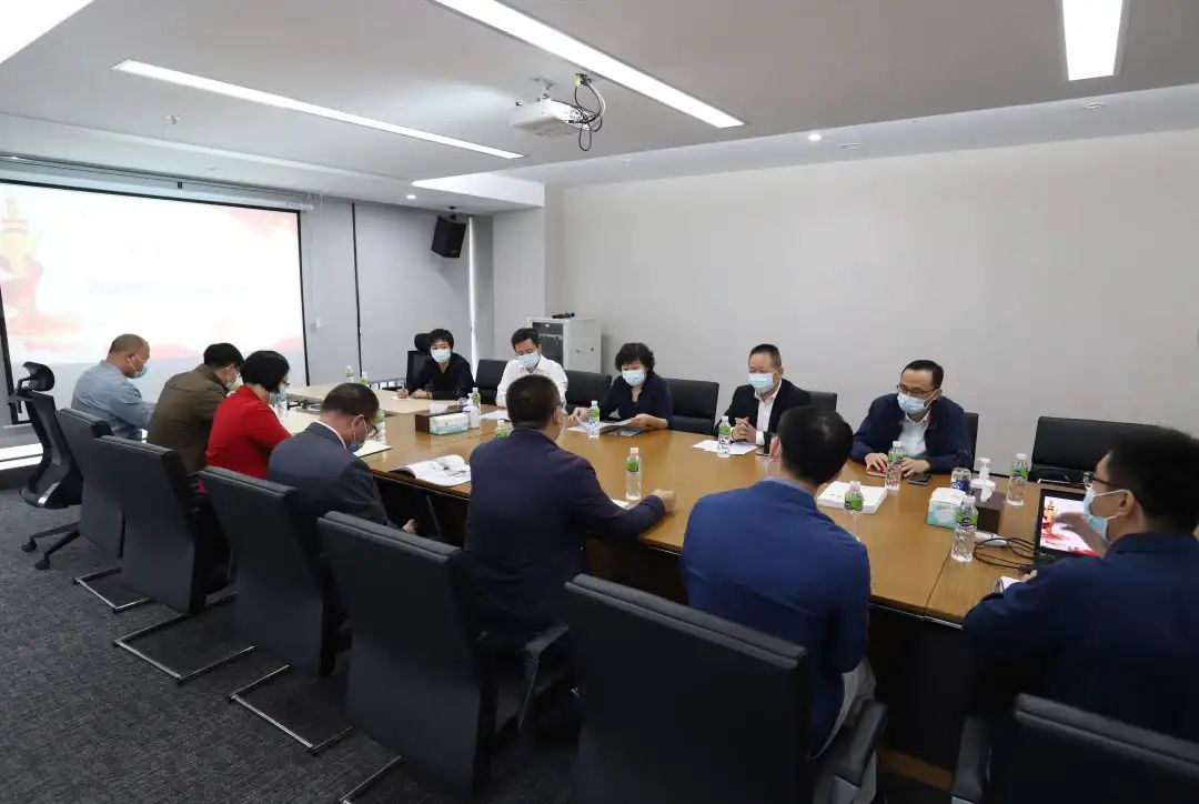 佛山市委常委、政法委書記陳小堅等一行領(lǐng)導(dǎo)蒞臨寶索企業(yè)集團(tuán)督導(dǎo)疫情防控工作！